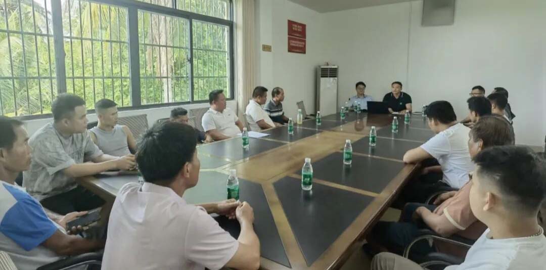 规划引领解民忧 精准服务促安居——天涯区过岭村召开村庄规划宅基地布局优化协调会